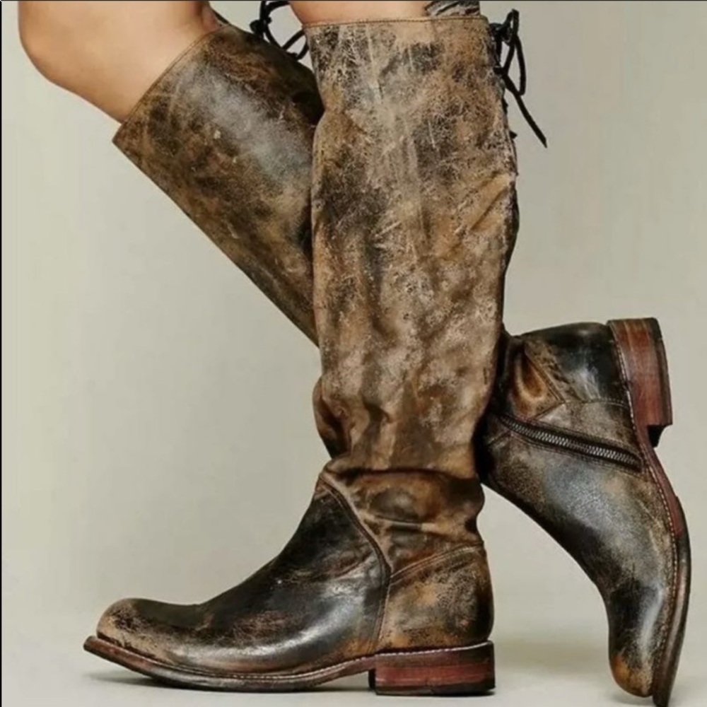 Bed | Stu Manchester Tall boots size 8